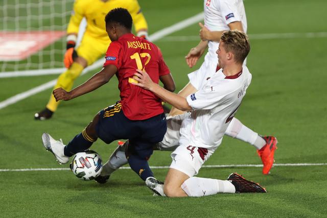 CBA公司：欢迎社会公众监督CBA裁判讲师和裁判